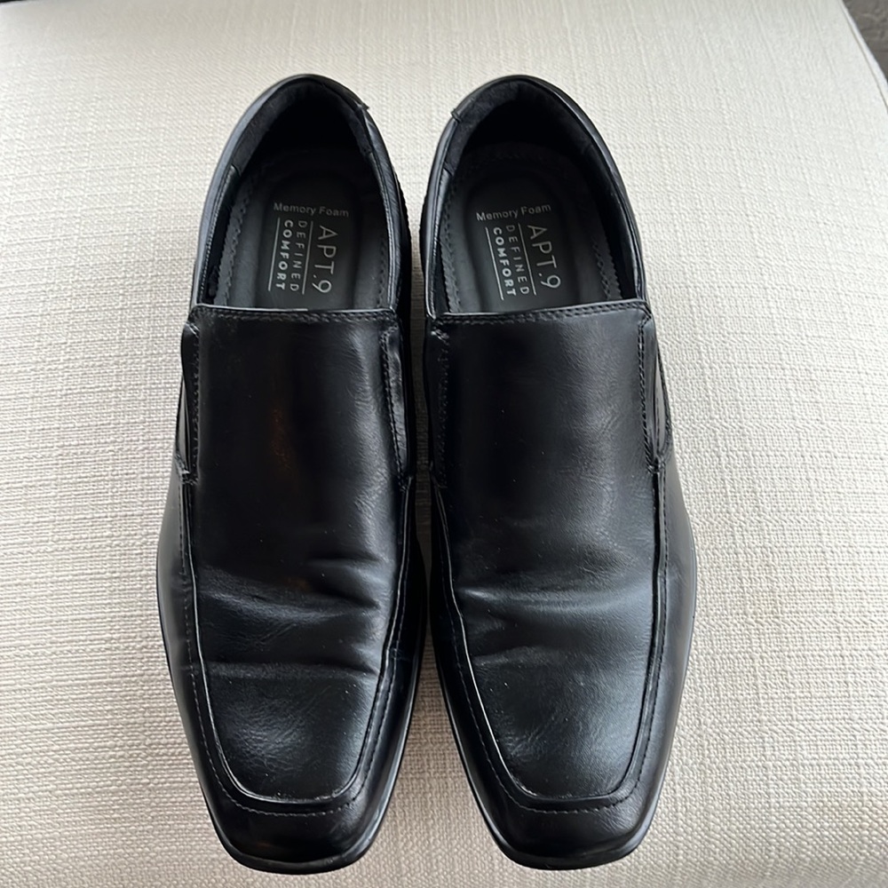 APT. 9 mens dress shoes. Size 7.5. - Picture 2 of 7